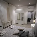 De Luca 6 - Vinto House Collections * Салерно
