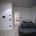 De Luca 6 - Vinto House Collections Салерно