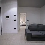De Luca 6 - Vinto House Collections Апартаменты