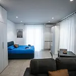 Апартаменты De Luca 6 - Vinto House Collections Салерно