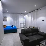 De Luca 6 - Vinto House Collections Апартаменты Салерно