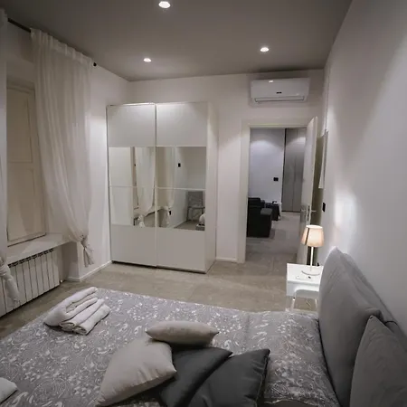 De Luca 6 - Vinto House Collections 萨莱诺