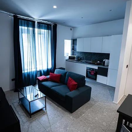 De Luca 6 - Vinto House Collections *