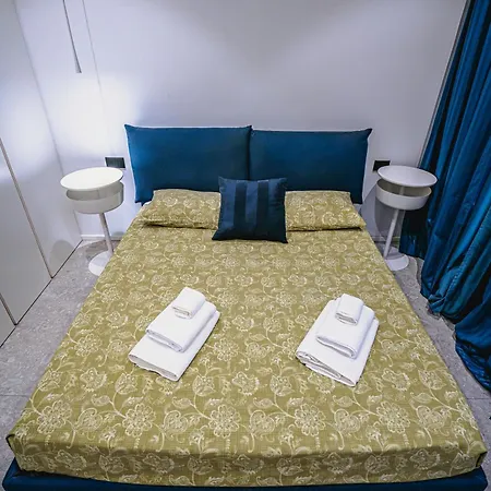 De Luca 6 - Vinto House Collections * Salernes
